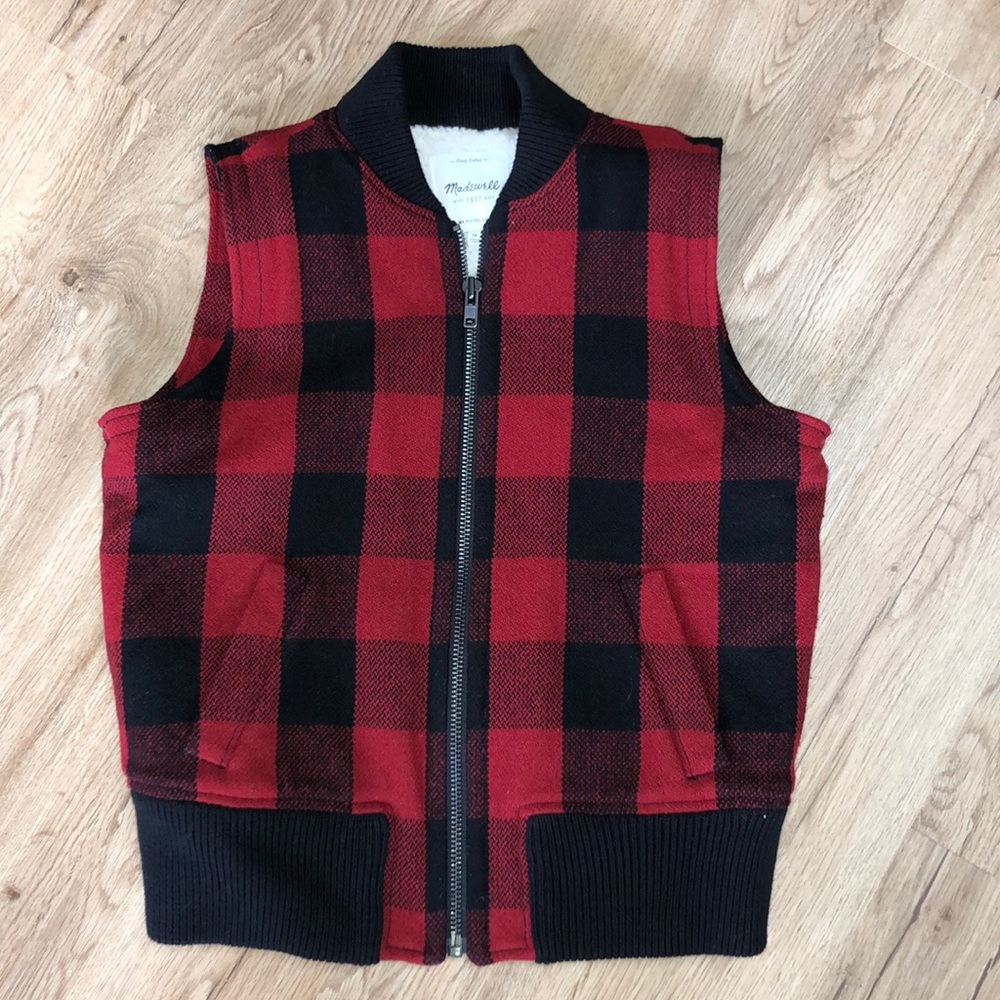 Madewell Winter Vest Red/Black Buffalo Check SizeM